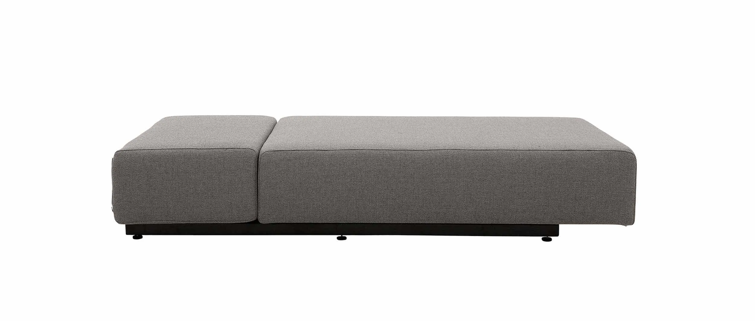Liegefläche ca. 75x196 cm bei der kleinen Chaiselongue bzw. 90x196 cm bei der großen Chaiselongue