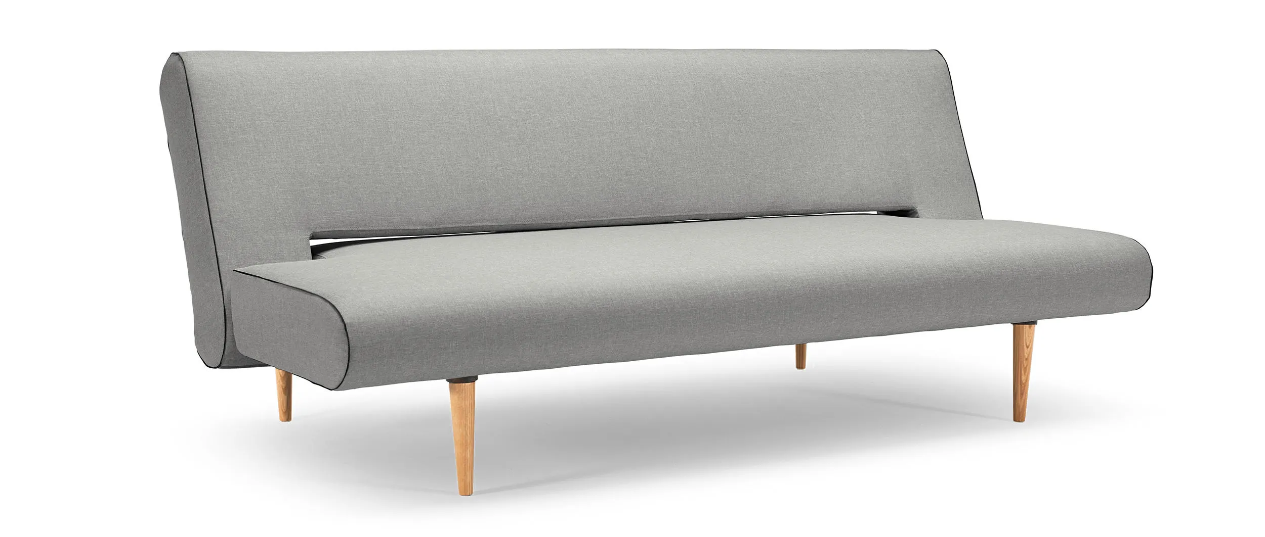UNFURL Schlafsofa in diversen Stoffen von Innovation