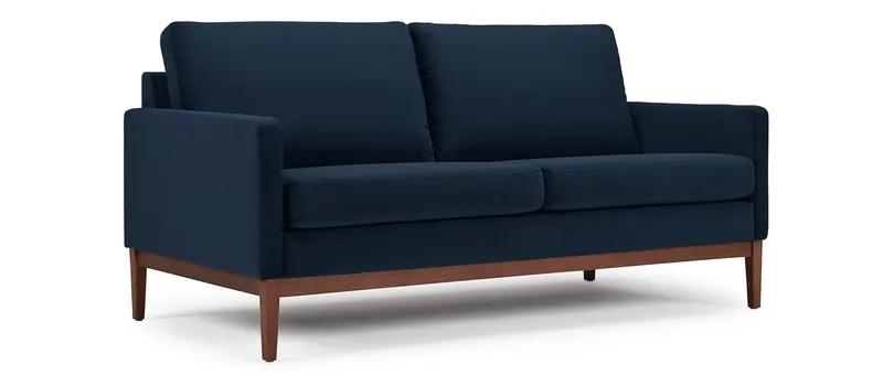 Das GÖTEBORG Designer Sofa mit Polsterarmlehnen und dunkelbraun gebeizten Eichenholzfüßen