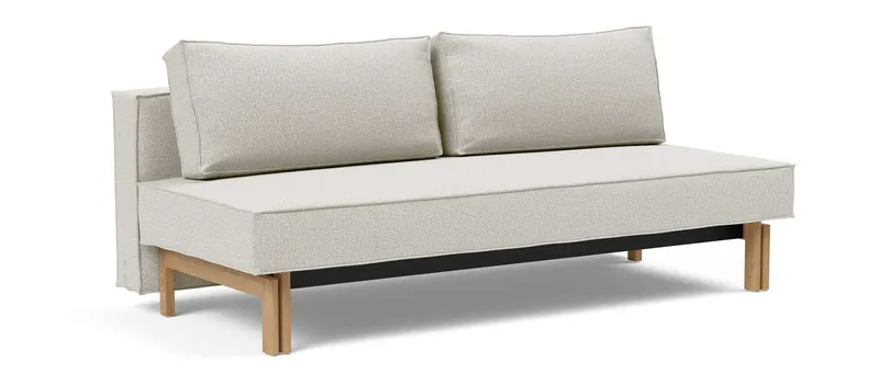 Das SLY WOOD Schlafsofa von Innovation mit hellen Holzfüßen aus Eiche im Stoff Mixed Dance Natural (527)